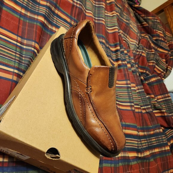 Clarks Men\'s Gessler Step - 11 Wide - NWoT main image 10